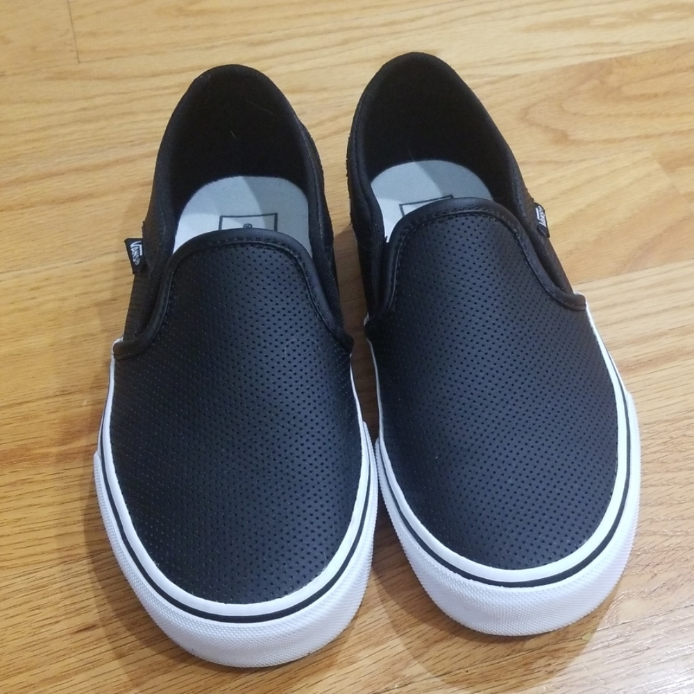 Asher Perforated slip-on sneakers size 7